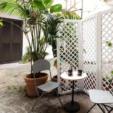 Monti Charming Apartamento Roma